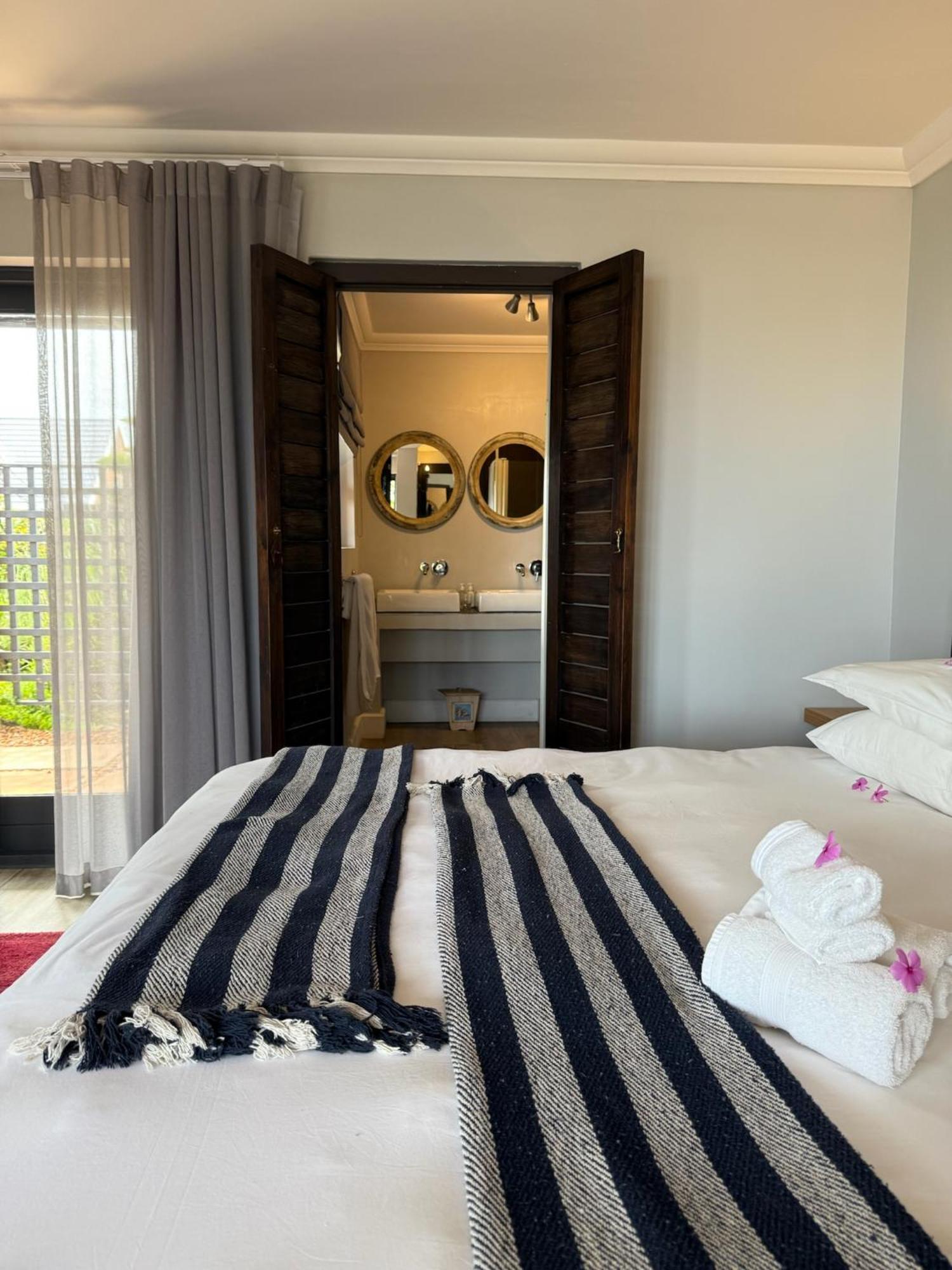 Dolphin Dunes Guesthouse Wildernis Extérieur photo